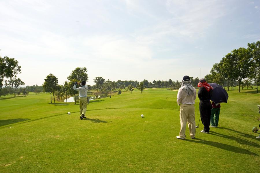 Grand Vietnam Golfing Tour 19 Days